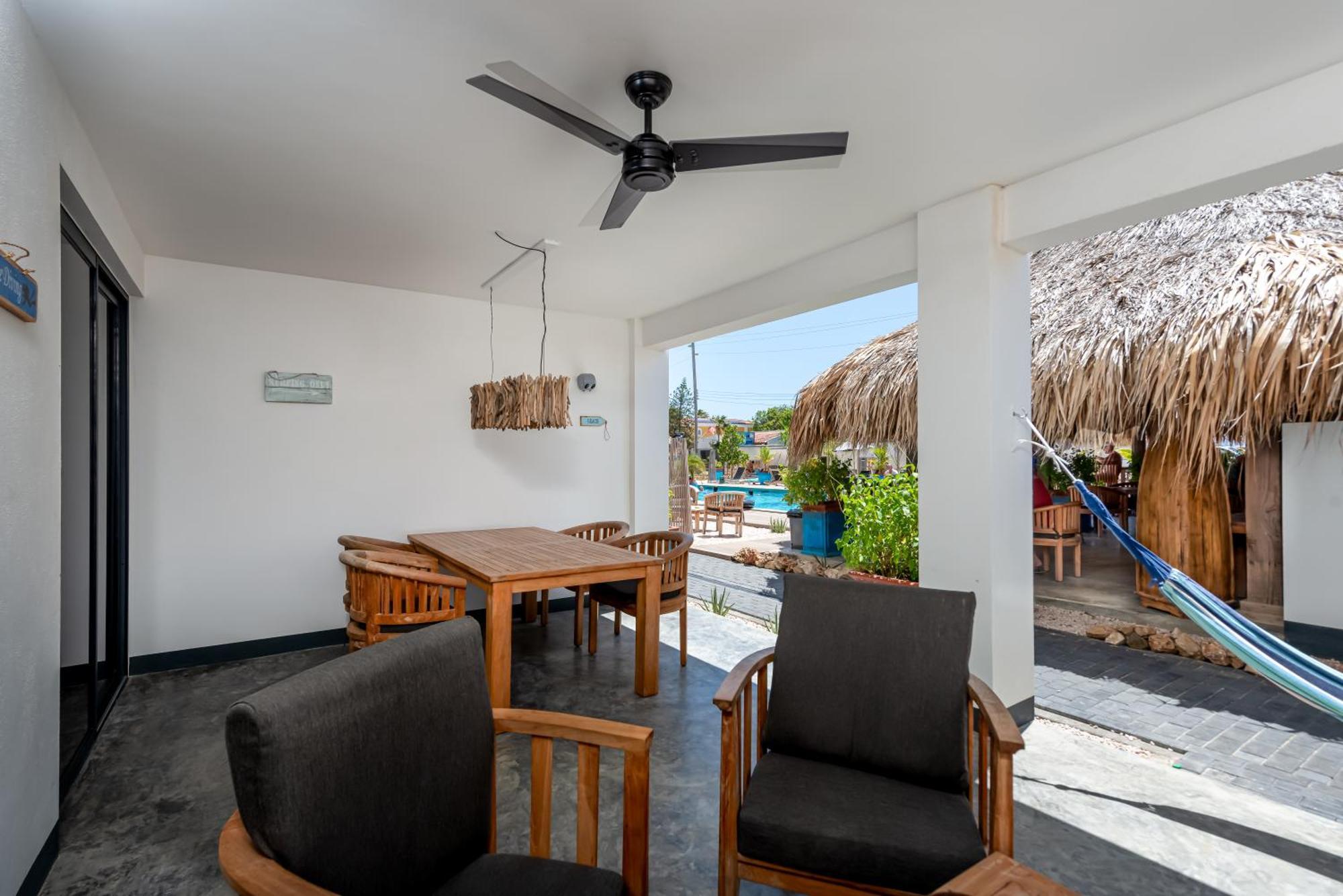 Bloozz Resort Bonaire คราเลนไดค์ ภายนอก รูปภาพ